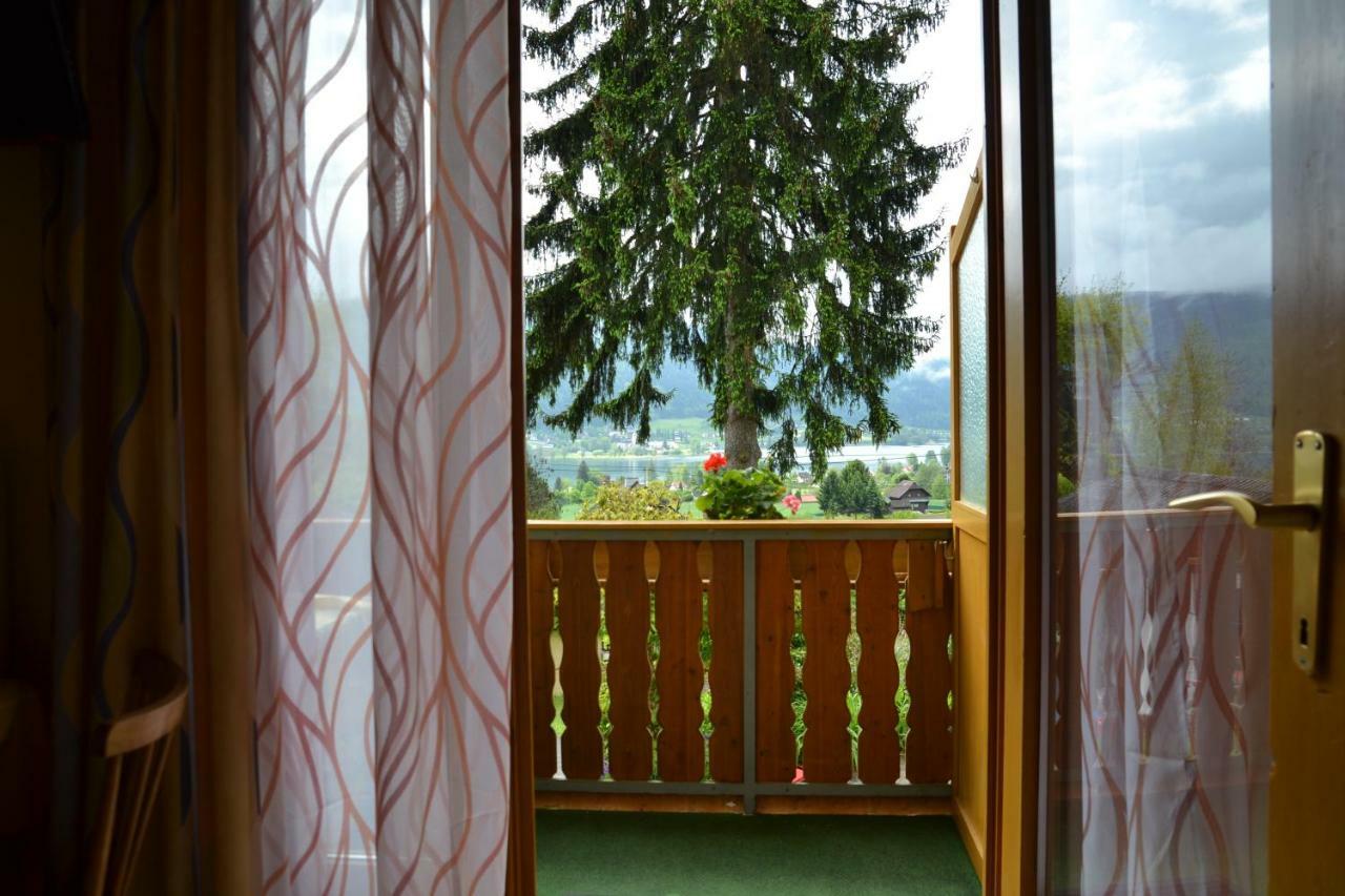 Fruehstueckspension Blasge Bodensdorf Buitenkant foto