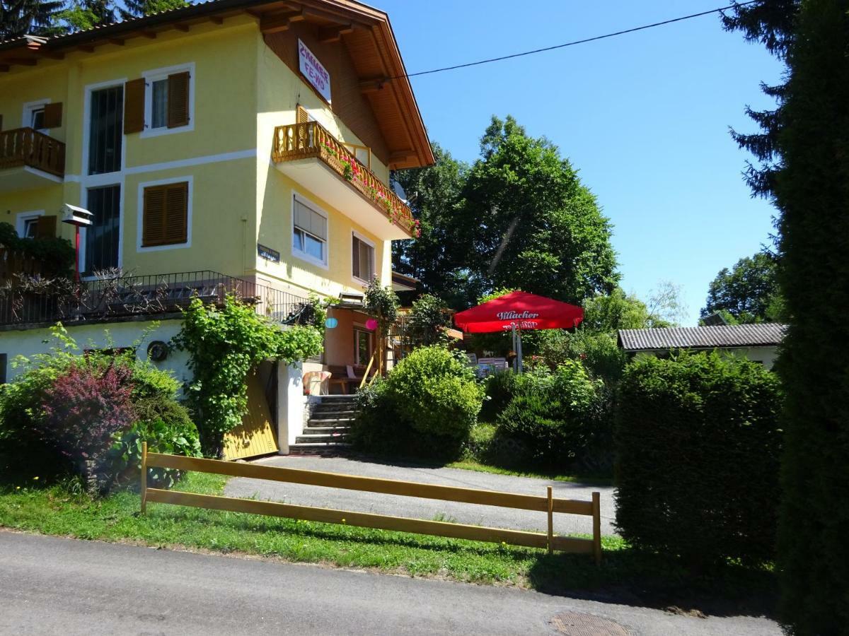Fruehstueckspension Blasge Bodensdorf Buitenkant foto
