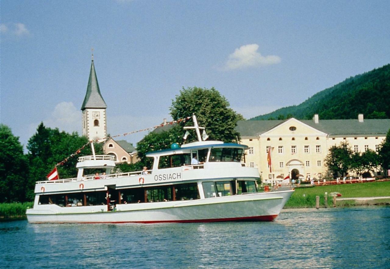 Fruehstueckspension Blasge Bodensdorf Buitenkant foto